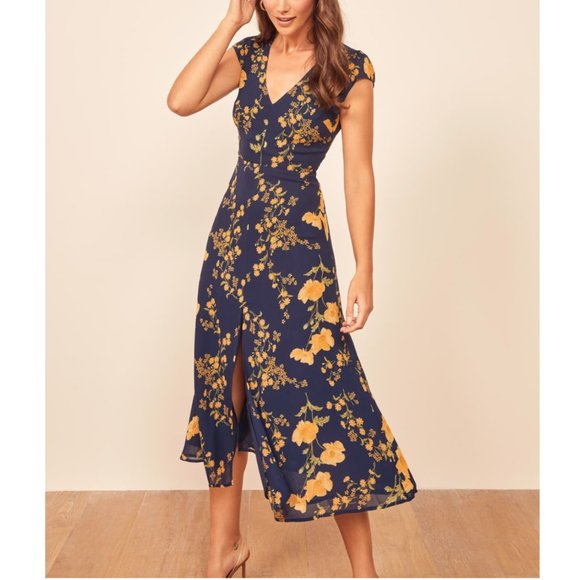 Reformation Dresses & Skirts - Reformation Wellfleet Midi Dress in 2P